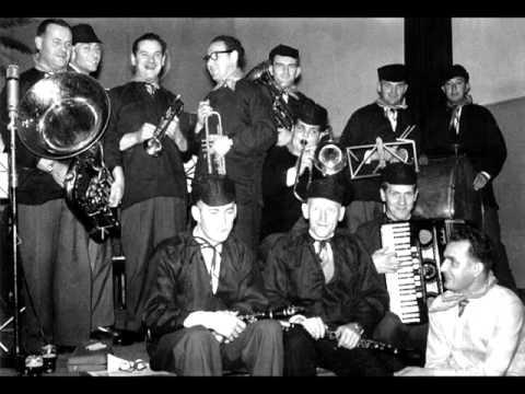 Dorpsharmonie "De Turfstekers" - Feestmuziek nr. 5 ( deel B ) ( 1959 )