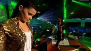 James Morrison &amp; Nelly Furtado - Broken Strings en directo en ``Strictly come dancing ´´.avi