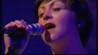 Camera Obscura - 14. I Need All The Friends I Can Get (FIB 2007)