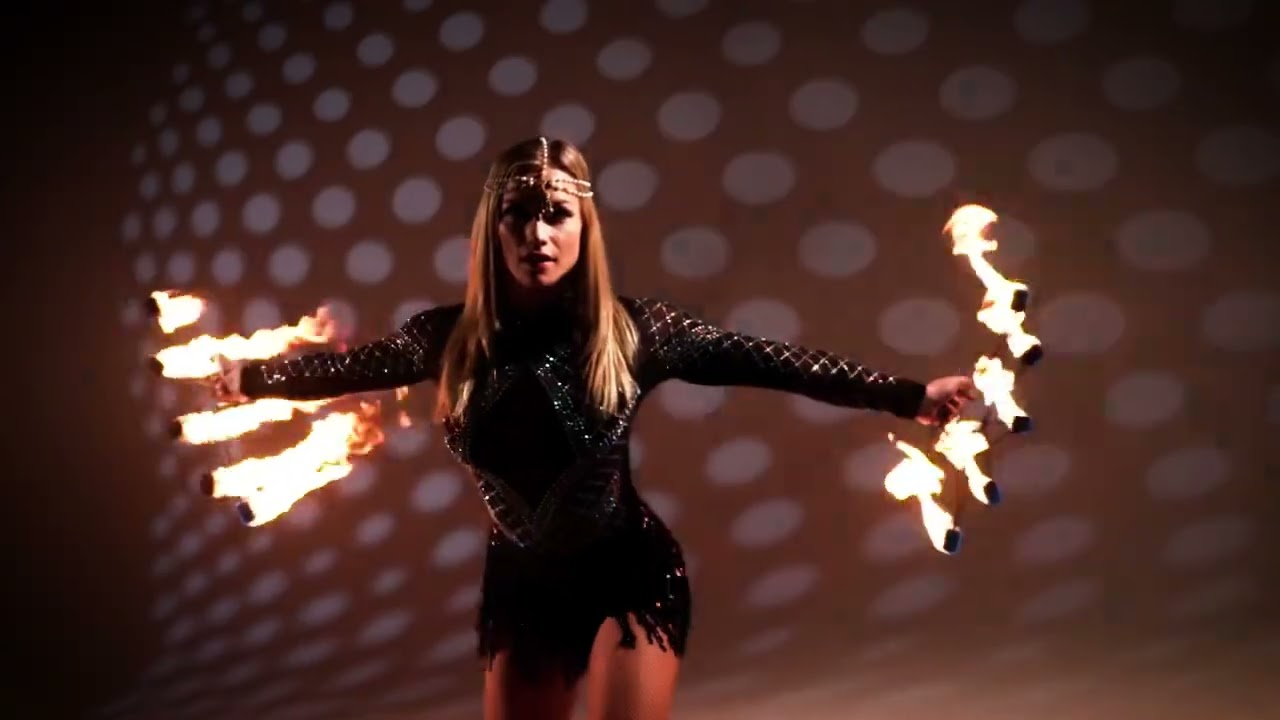 Promotional video thumbnail 2 for Cirque Lunaire