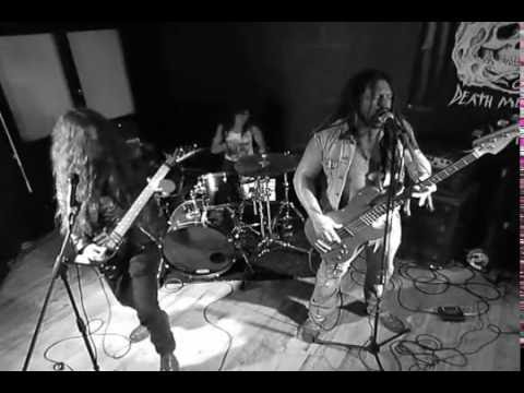 download lagu mp3 mp4 Bash Avignon, download lagu Bash Avignon gratis, unduh video klip Bash Avignon