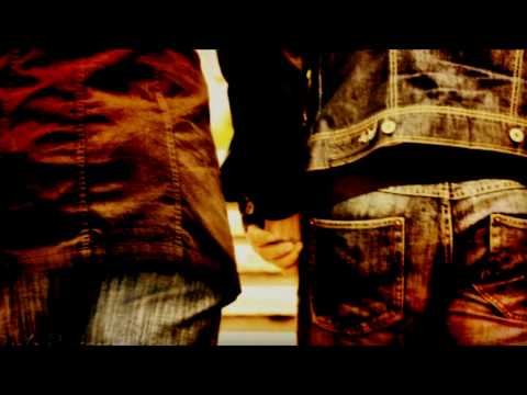 Τάνια Τσανακλίδου - Εγώ για δύο (ένα αστείο η ζωή)