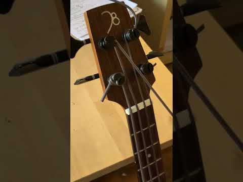 How to install the Thunderbrown strings in the proper way