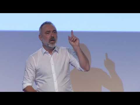 Prenda un calla su una ricerca di un uovo un verme Come liberarsi da rimedi di gente di parassiti di video