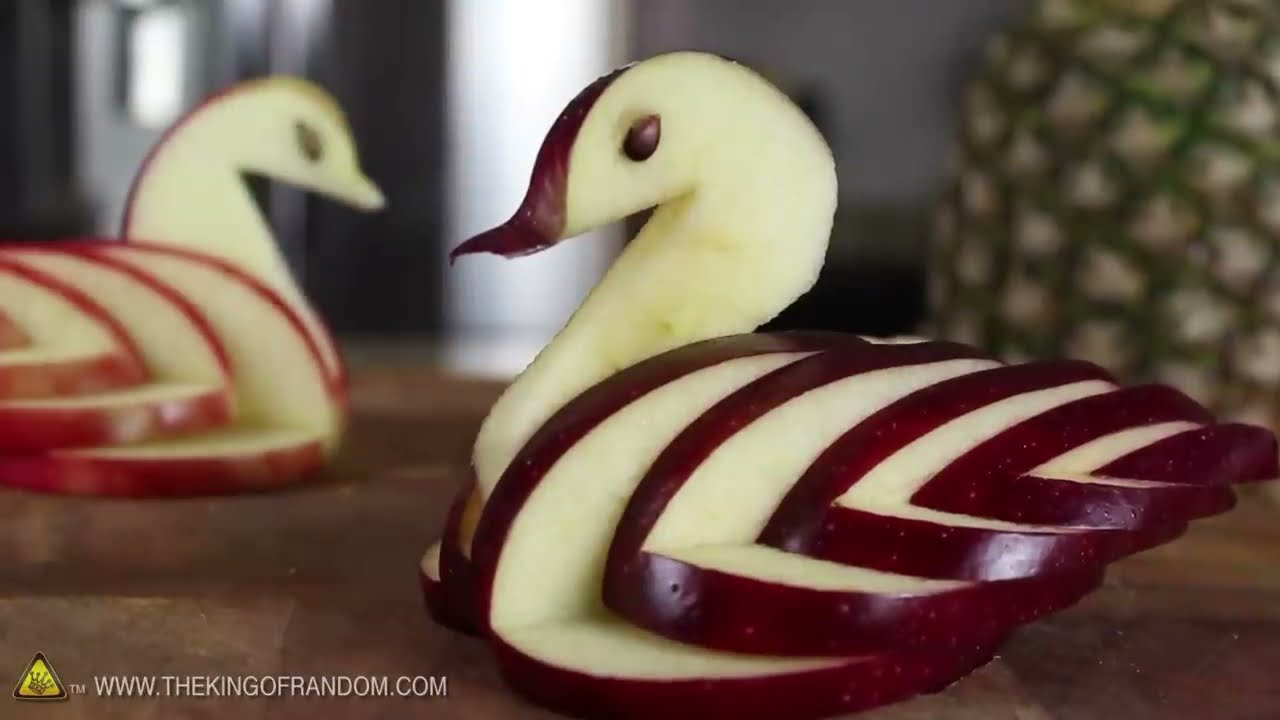 how to make an swan in apple