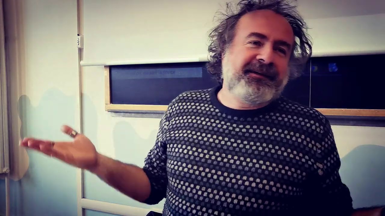 Socrate: i concetti, l'etica e la felicità politica.