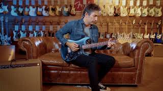 Video thumbnail for FENDER American Professional II Stratocaster (Dark Night) | CentroChitarre.com by Diego Leanza
