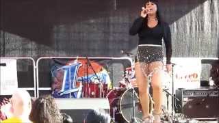 CeCe Peniston: "Keep On Walking" & "We Got a Love Thang" - Queens Pride New York 6/7/15 CeCe Peniston: "Keep On Walking" & "We Got a Love Thang" - Queens Pride New York 6/7/15