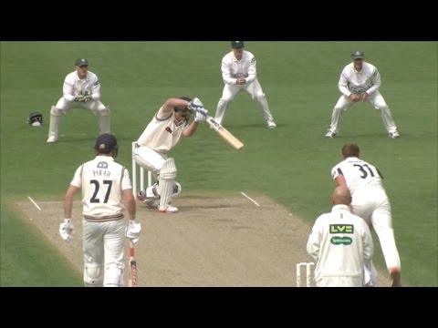 Alex Lees hits 87 - highlights from Worcestershire v Yorkshire