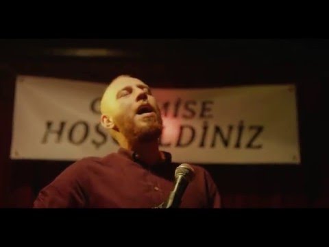 Dünya Büküldü - Biz