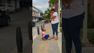 Yoila se porta mal en el parque #videosviralshorts #reflexion #drama #yoila