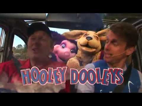 The Hooley Dooleys - At The Farm (2005)