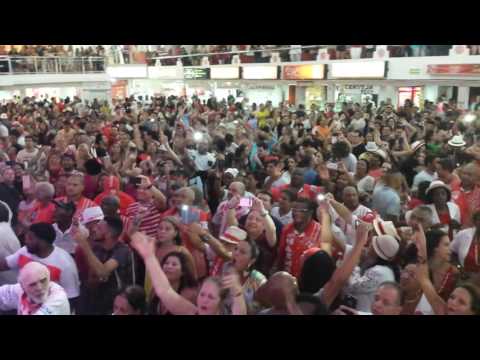 Salgueiro realiza uma linda homenagem aos intérpretes, Rico Medeiros, Rixxah e Quinho .