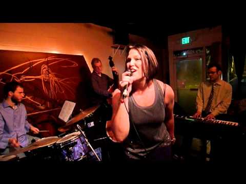 Emily McIntosh "Let's Get Straight On Love" live (better audio from soundboard)