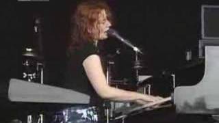 Tori Amos - Cruel