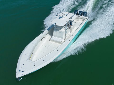 2014 SEAVEE 39 VIDEO - JUST LISTED!