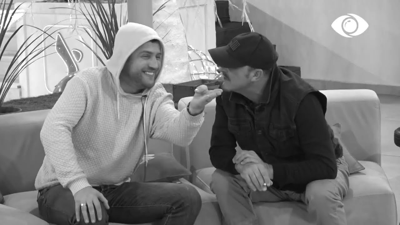 Laraskë pa bisht!/ Banorët nuk kursejnë etiketimet ndaj njëri-tjetrit