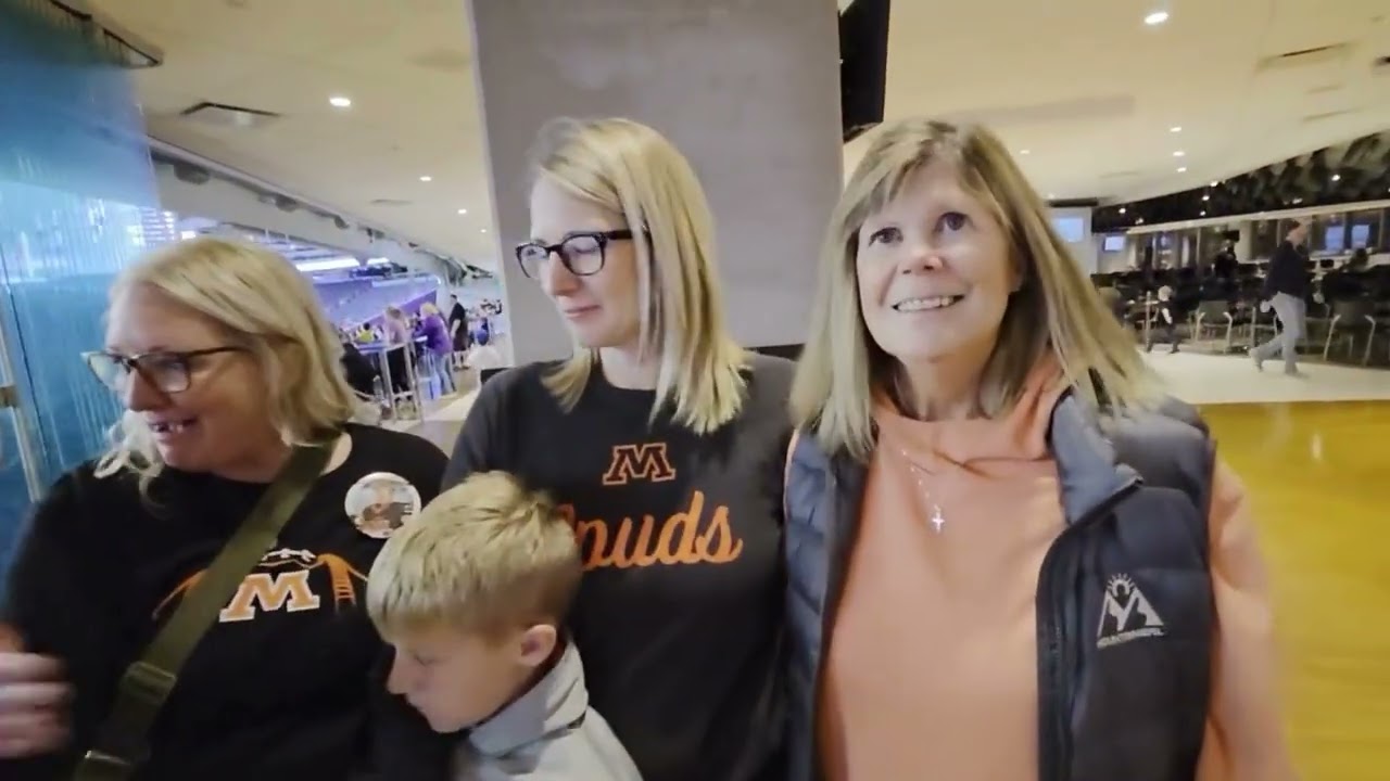 Spuds Football Fan Cam: Ford Family