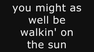 Smash Mouth - Walkin' On The Sun video