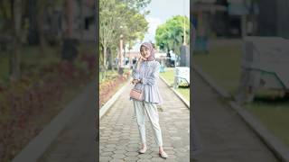 Download lagu Ide Pose Foto Buat Cewek Berhijab #shorts #photography mp3 Download lagu Ide Pose Foto Buat Cewek Berhijab #shorts #photography mp3