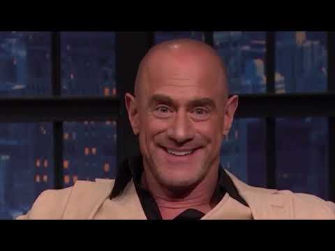 Mariska & Chris (Chriska) being there chaotic selves on The Late Show