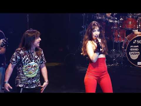 Adrián Barilari - Lenguas de fuego Ft. Nayla Scalia, Guillermo Sanchez (DVD "13-12-13")