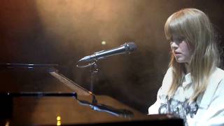 Anna von Hausswolff  "The Optimist" (HD)