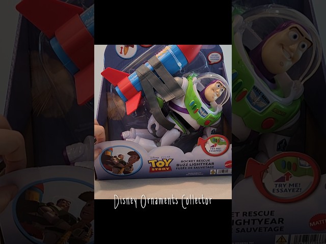 Vídeo relacionado con Mattel Disney and Pixar Toy Story Buzz Lightyear - Figura de acción a Escala de 12 Pulgadas con Cohete y 20 Frases y Sonidos adicionales, Paquete de Rescate de Cohetes, HTR73