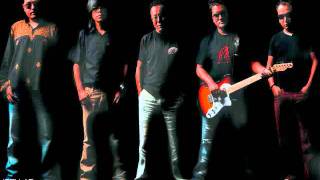 Evergrey when the walls go down