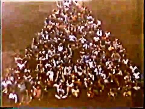 Anuncio Coca Cola Arbol de Navidad 1972 Al mundo entero en Español