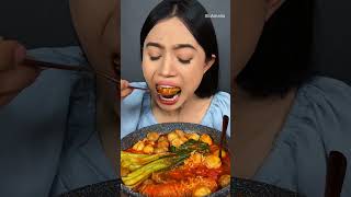 Download lagu Eating seblak🤤 #mukbang #spicyfood #food #eating #asmr #fyp mp3