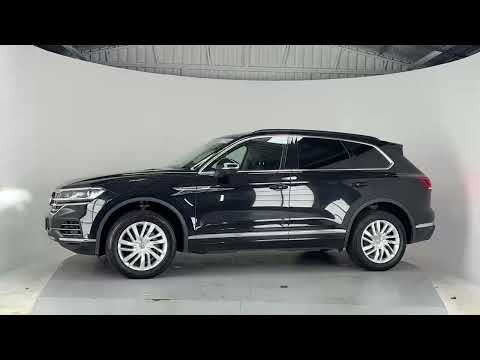 Volkswagen Touareg 3.0 V6 ***Apple CarPlay/Android - Image 2