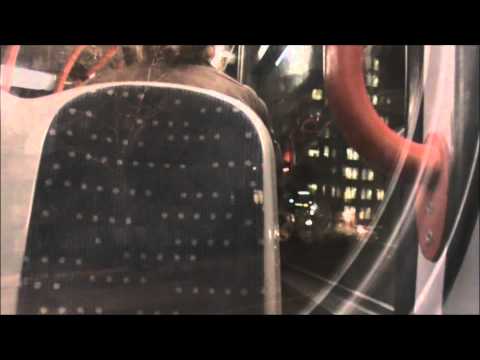 Slow Trident LJ09 CDF - 9452 (Abellio London)