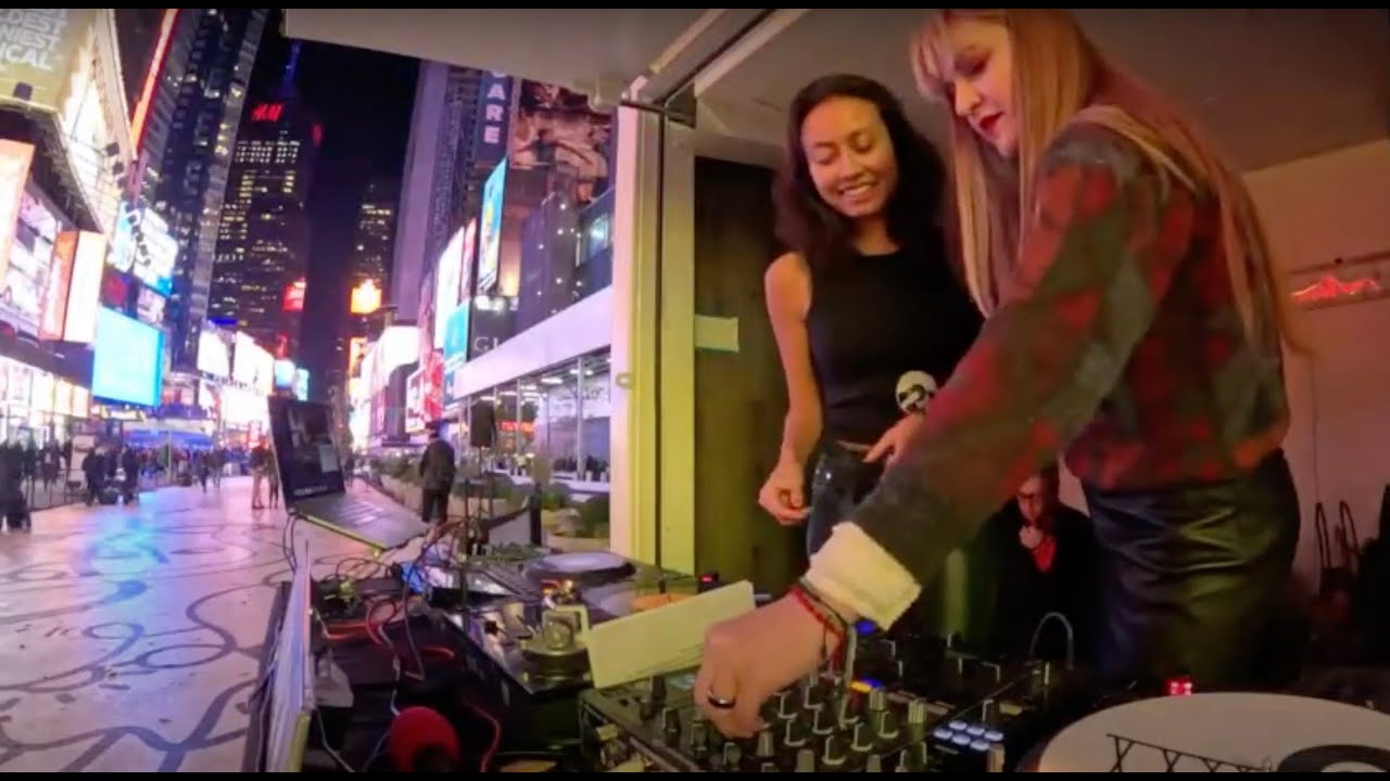 Promotional video thumbnail 2 for Dj Mica