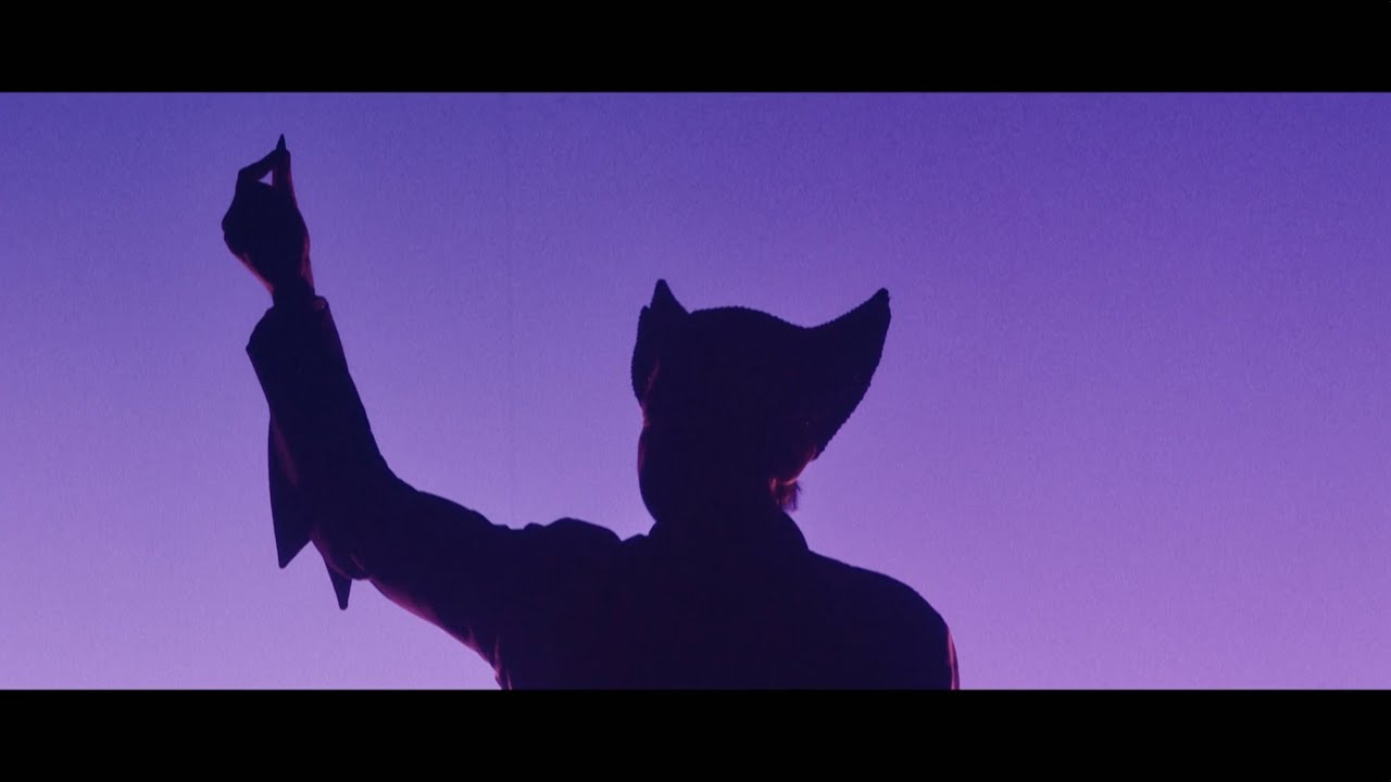 Miniature de la vidéo Film-concert « -M- en rêvalité aux Folies Bergère » (Bande-annonce) du film M en rêvalité aux Folies Bergère