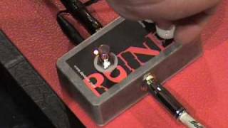 Video thumbnail for Devi-Ever Ruiner explosive fuzz box of doom guitar effects pedal demo with Strat n Dr Z by gearmanndude