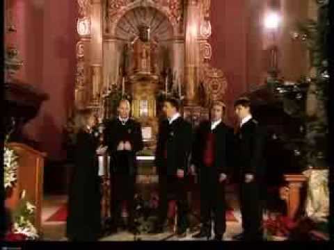 klapa Puntari - Božićni koncert prosinac, 2005.god. crkva sv. Mihovila Arkanđela Omiš