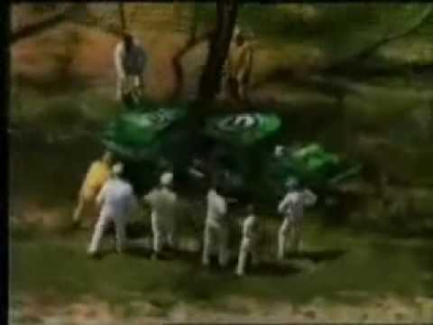 Bathurst 1983 - Dick Johnson's 'Hardies Heros' Qualifying  Crash