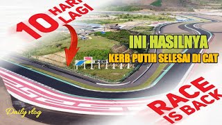 Download lagu DAILY VLOG CUACA MENDUNG TIDAK MENGHAMBAT PENGECATAN KERB SIRKUIT MANDALIKA JELANG WSBK mp3 Download lagu DAILY VLOG CUACA MENDUNG TIDAK MENGHAMBAT PENGECATAN KERB SIRKUIT MANDALIKA JELANG WSBK mp3