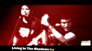 Billy Talent - Living in the Shadows LIVE Breakout 2003