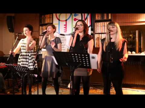 Praline & Fast Food Acoustic - Ain't Nobody  - Chaka Khan Cover