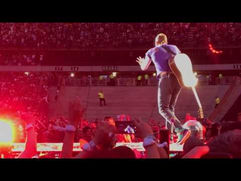 download lagu mp3 mp4 Coldplay Tee Shirts India, download lagu Coldplay Tee Shirts India gratis, unduh video klip Coldplay Tee Shirts India