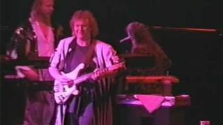 Yours Is No Disgrace / Yes Live - 1991