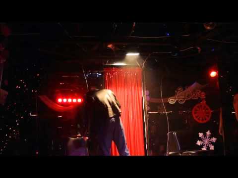 download lagu mp3 mp4 The Bone Boston, download lagu The Bone Boston gratis, unduh video klip The Bone Boston