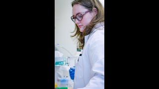 How a #SyracuseU Sophomore Is Using Research to Fight Parkinson's Disease | Undergraduate Research