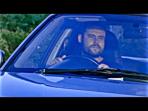 Liv Flaherty 6th December 2021 (no liv) - aaron leaves