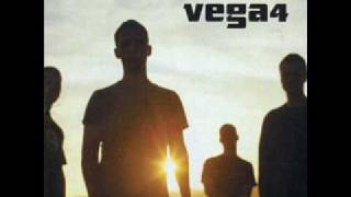 Vega4 - Life Is Beautiful (Lyrics) ♥