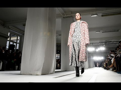 Mila Schon | Fall Winter 2017/2018 Full Fashion Show | Exclusive