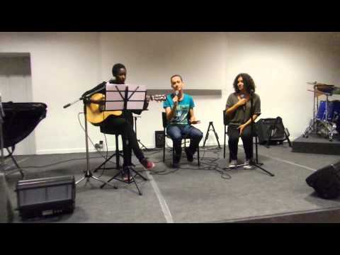 Perfume a tus pies Cover Marcela Gandara (Aurelie, Kezeguy y Luiz Losada)