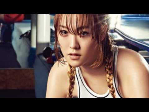 Hello Venus's Lime Athleticism CeCi Magazine Issue August 2017